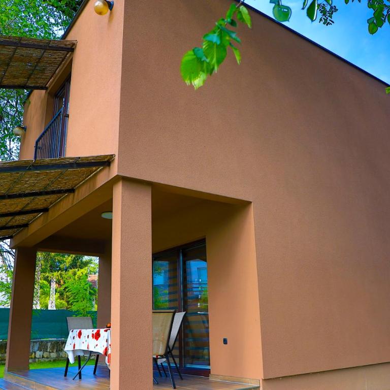 Holiday Homes Pozitiva - Two-Bedroom House - 4