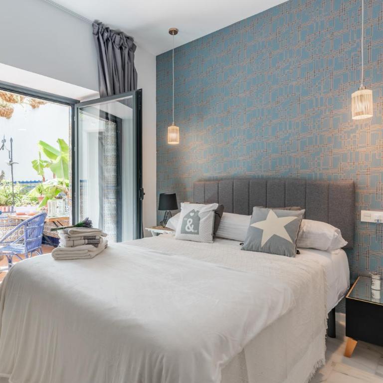 Dreams of Marbella Old Town - Two-Bedroom Apartment with patio - 1