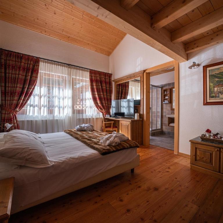Lo Scoiattolo Hotel - Junior Suite - 11