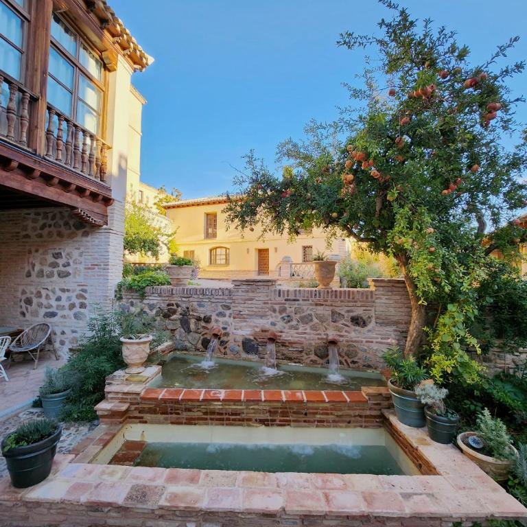 Casa del Armiño - Historic Boutique Hotel in Toledo Old Town - Villa Deluxe - 9