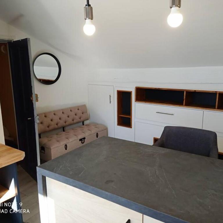 Avignon hyper centre:studio cosy et calme - Appartamento con 1 Camera da Letto - 7