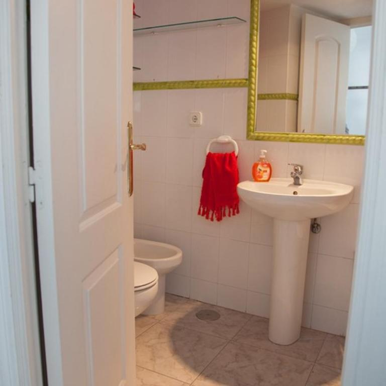 SEAFRONT UNBEATABLE LOCATION a - Apartamento de 3 dormitorios - 23