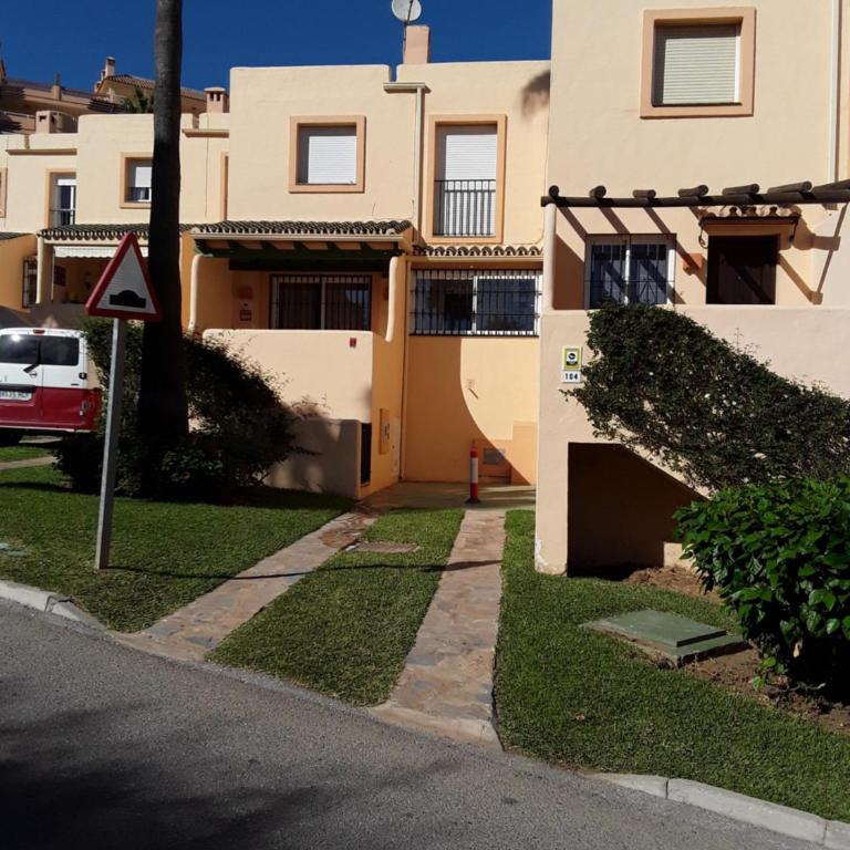 Holidays & Home Mijas Costa Sea & Pool Duplex - Apartamento de 2 dormitorios - 40