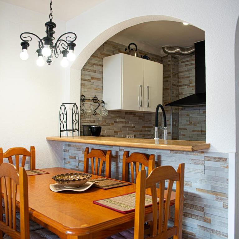 Splendid 16 - Two-Bedroom Apartment - 15