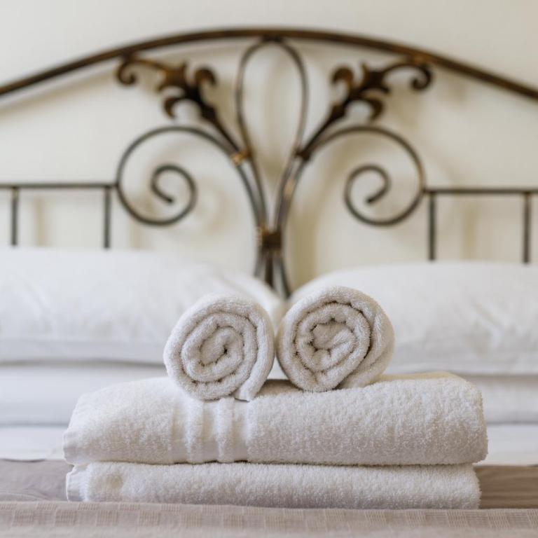 Onlyrooms IV - Sea View & Free Parking - Camera Deluxe Matrimoniale con Vista Mare - 5