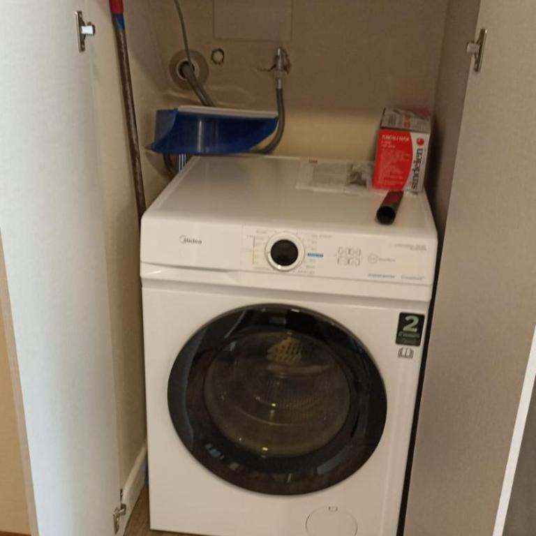 Nuevo departamento con estacionamiento y a pasos del centro de Puerto Varas - Two-Bedroom Apartment - 10
