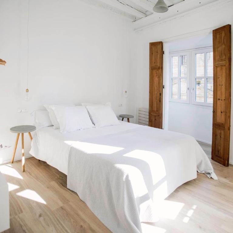 Basque Suite - Deluxe Suite - 1