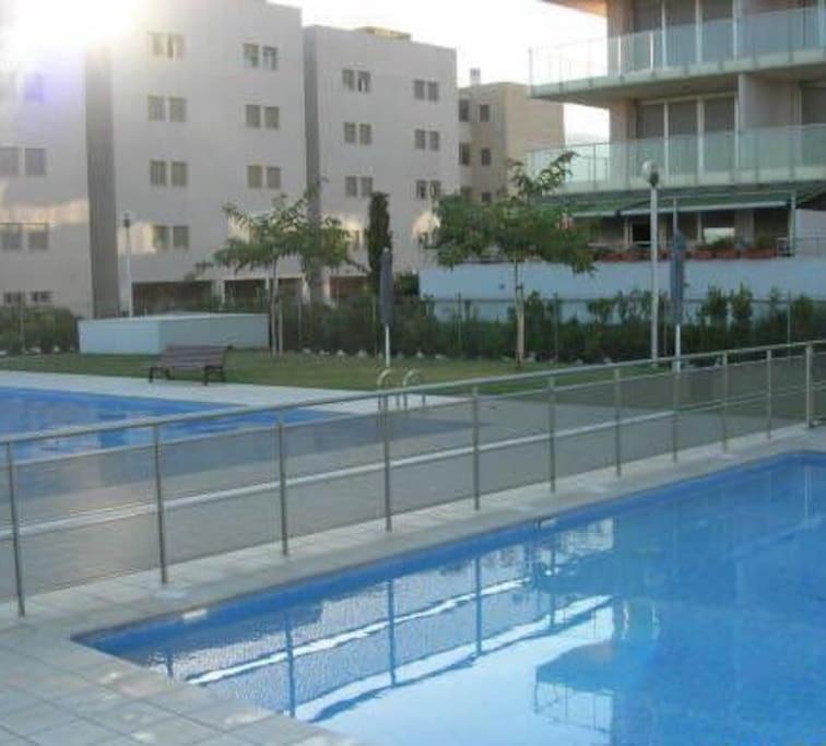 Stylish & cosy 3 bed apartment! - Three-Bedroom Apartment - 23