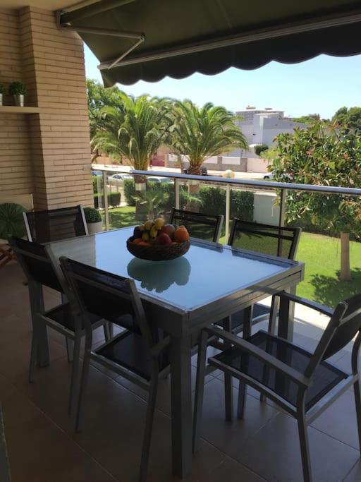 Stylish & cosy 3 bed apartment! - Three-Bedroom Apartment - 34