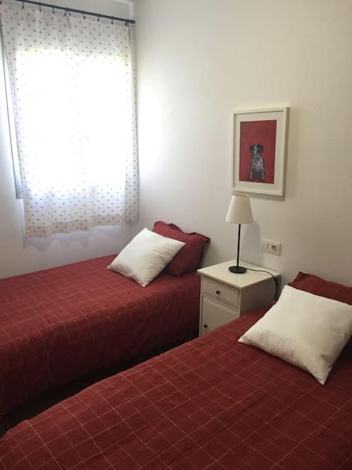 Stylish & cosy 3 bed apartment! - Three-Bedroom Apartment - 36