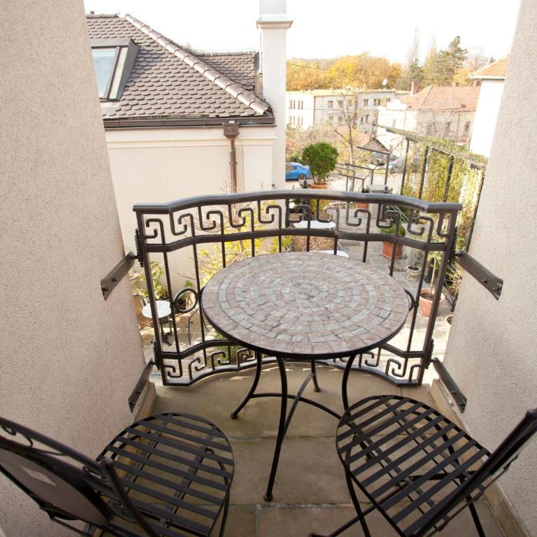 Luxury Rooms Minjon - Deluks Soba s Bračnim Krevetom i Pomoćnim Ležajem - 8