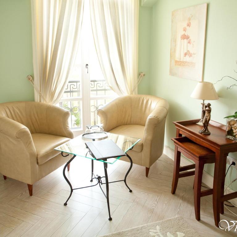 Luxury Rooms Minjon - Deluks Soba s Bračnim Krevetom i Pomoćnim Ležajem - 17