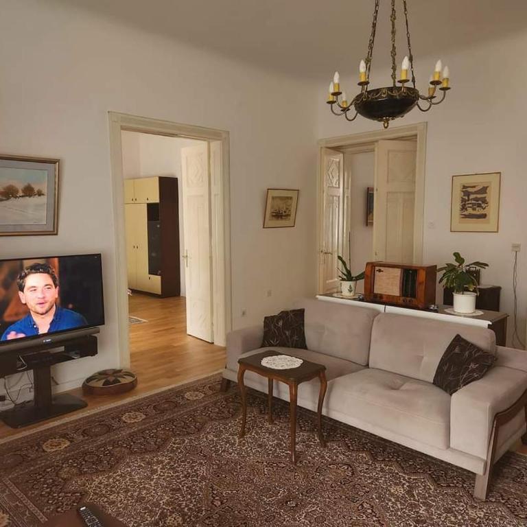 The Best Location 130 m2 salon apartment - Two-Bedroom Apartment - 11