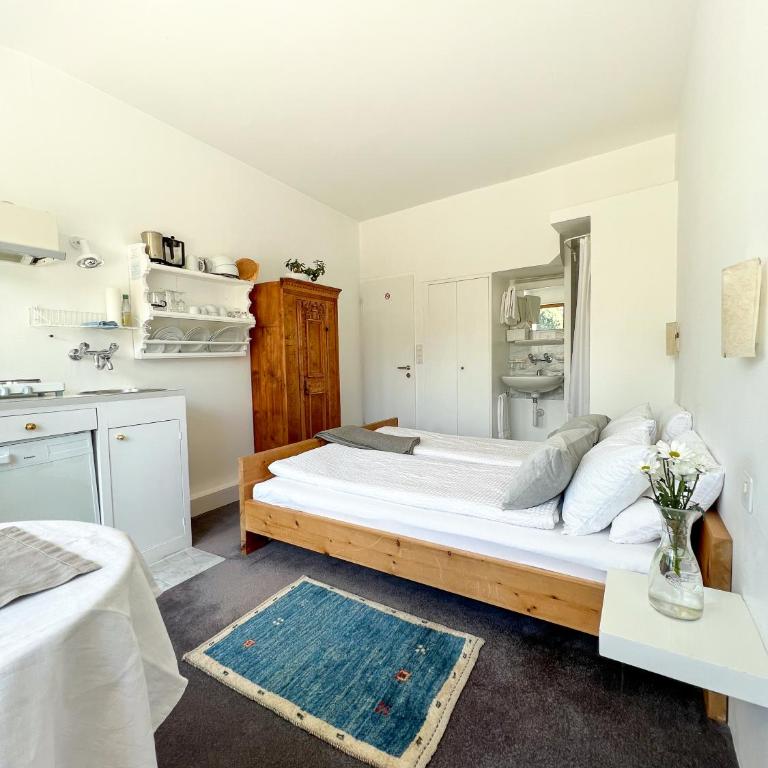 Casa Las Caglias - Doppelzimmer mit Gemeinschafts-WC - 6