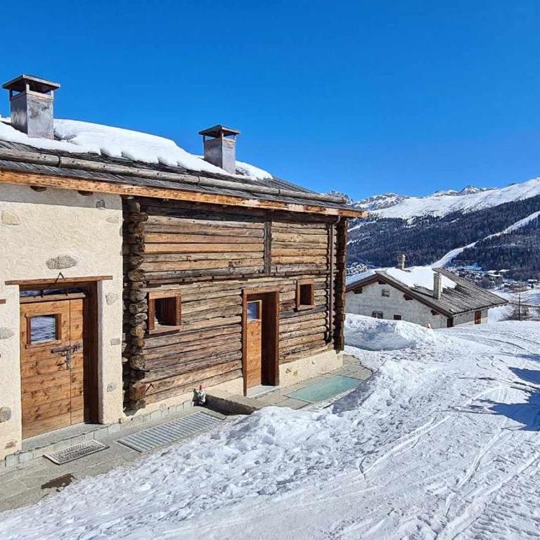 Mountain Chalet Scoiattolo by Livigno Accomodation - One-Bedroom Chalet - 3
