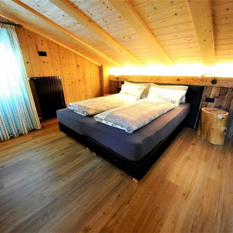 Mountain Chalet Scoiattolo by Livigno Accomodation - One-Bedroom Chalet - 13
