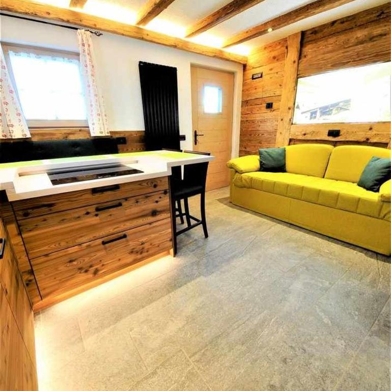 Mountain Chalet Scoiattolo by Livigno Accomodation - One-Bedroom Chalet - 28