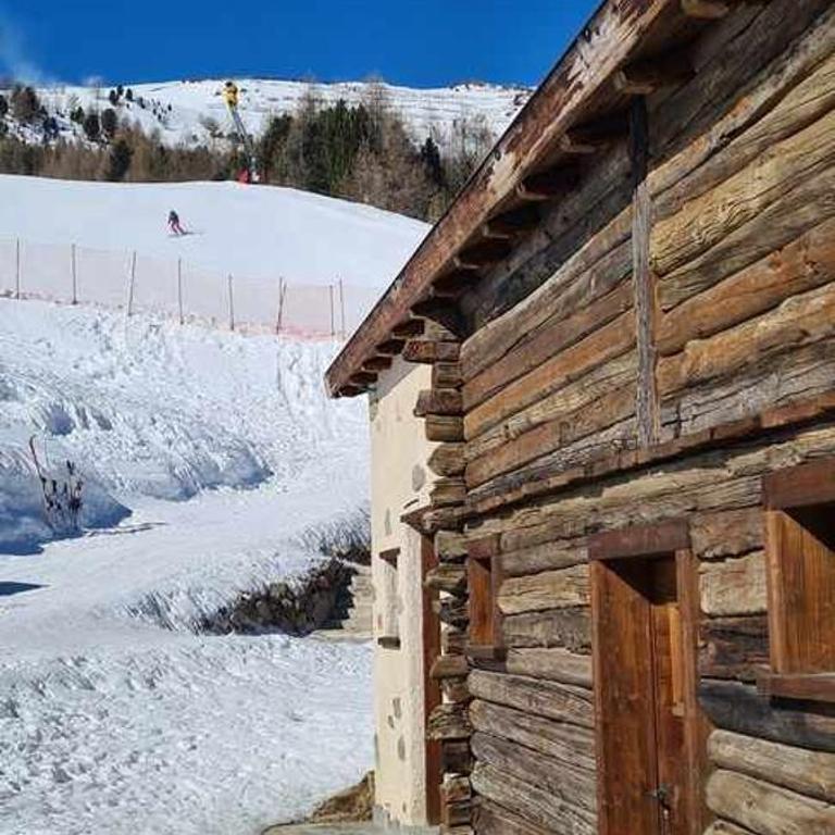 Mountain Chalet Scoiattolo by Livigno Accomodation - One-Bedroom Chalet - 35