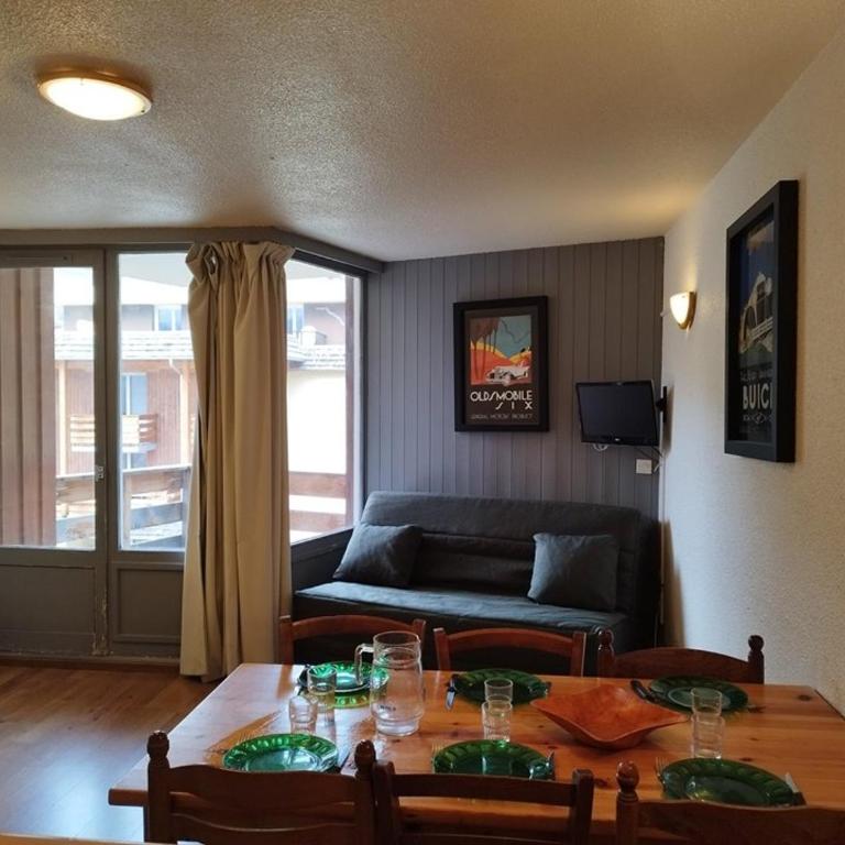 Studio lumineux 6 pers, skis aux pieds, proche commerces, palais des sports à 5 min - FR-1-262-104 - Appartement (6 Adultes) - 2