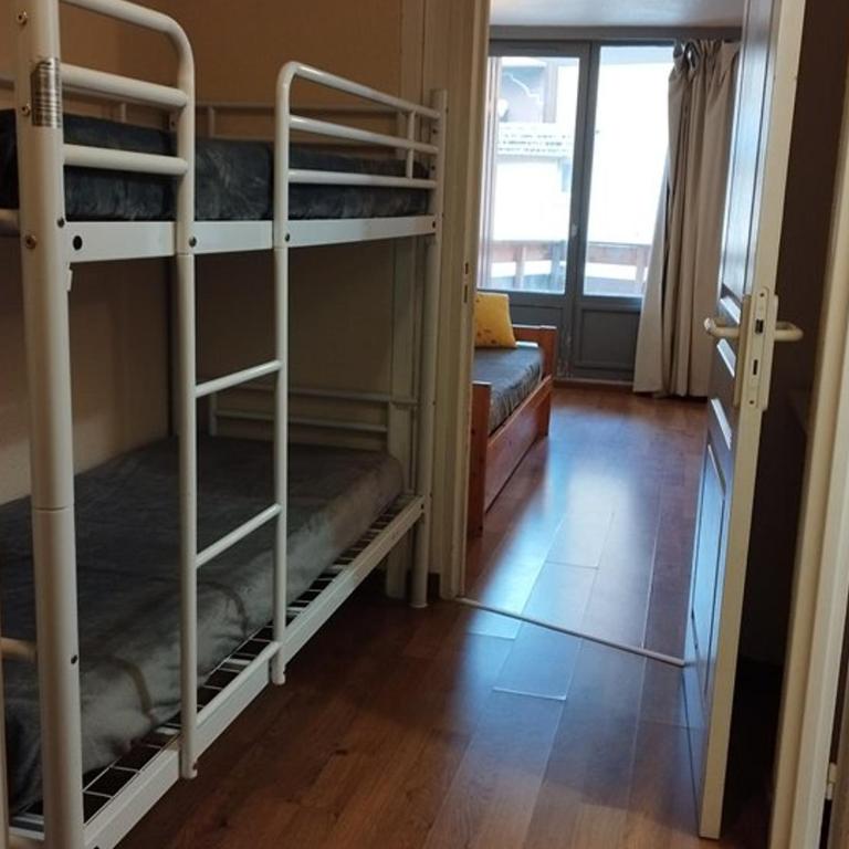 Studio lumineux 6 pers, skis aux pieds, proche commerces, palais des sports à 5 min - FR-1-262-104 - Appartement (6 Adultes) - 6
