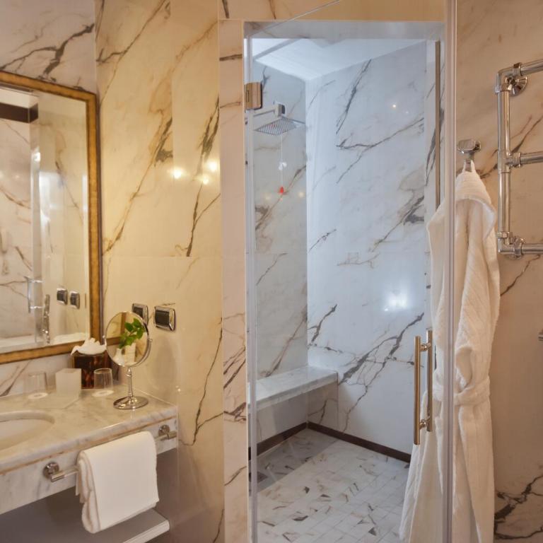 Grand Hotel Majestic gia' Baglioni - Suite Junior - 9