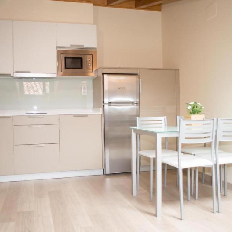APARTAMENTOS RURALES El Llagar de Cue - Penthouse Apartment - 3
