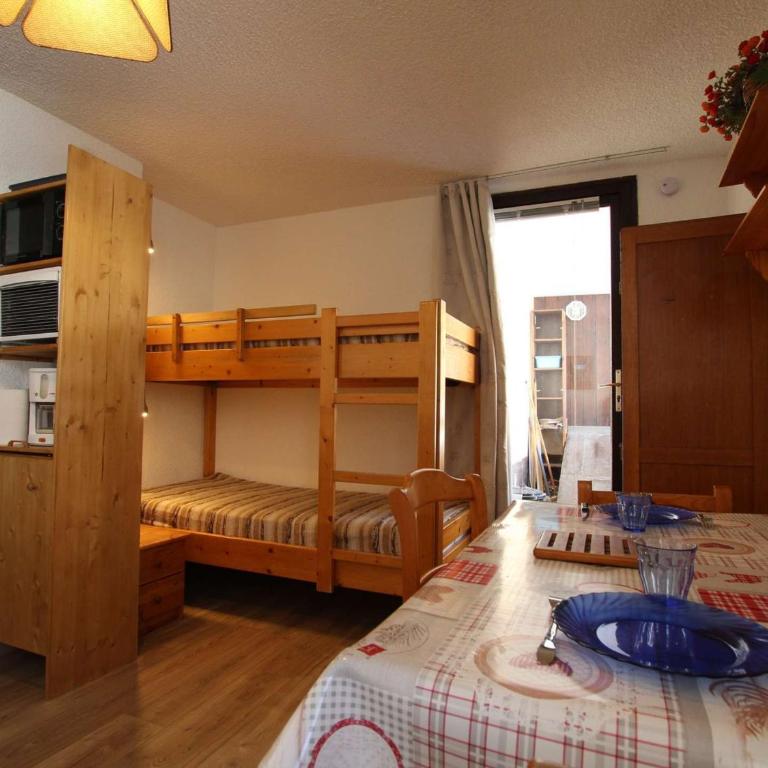 Studio cosy à Saint-Chaffrey - 3 couchages, équipé, proche pistes ski, WiFi en option - Appartement 1 Chambre - 7