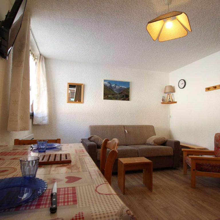 Studio cosy à Saint-Chaffrey - 3 couchages, équipé, proche pistes ski, WiFi en option - Appartement 1 Chambre - 8