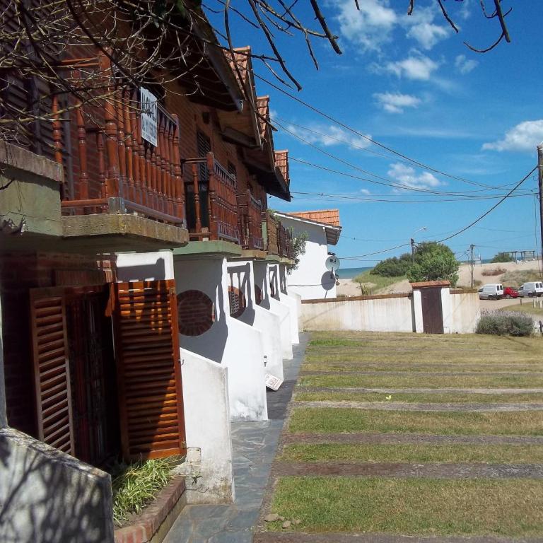 Sirenas del Norte - Three-Bedroom Townhouse - 2