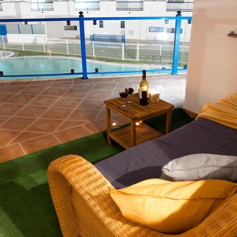 Widok na basen, Home-Office, Wi-Fi Gratis - Apartamento de 1 dormitorio - 2