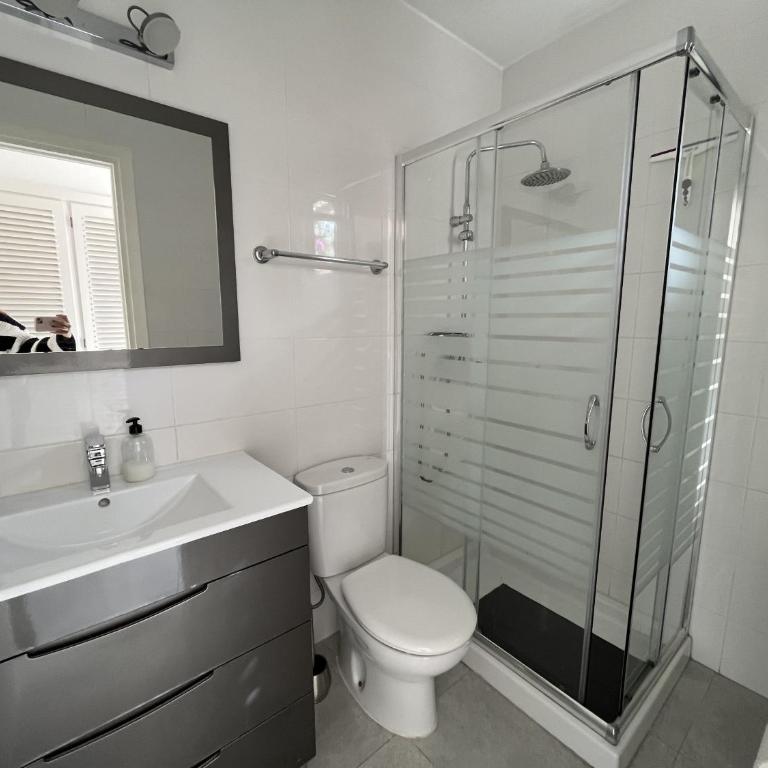 Estepona - Playa - 2 dormitorios con terraza y jardín al lado del mar Jo6 - Apartamento de 2 dormitorios - 14