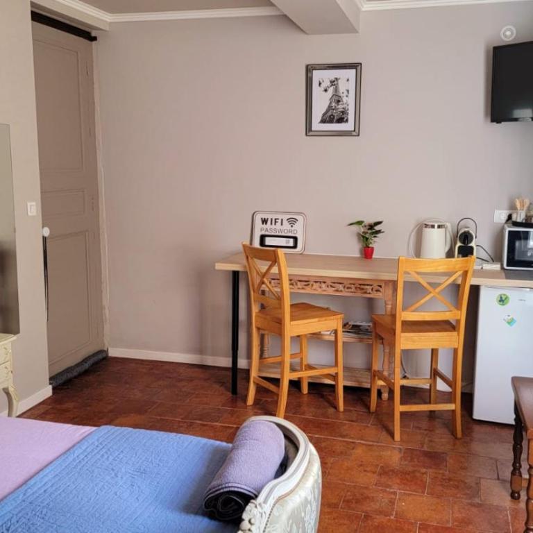 découvrez une ancienne maison de drapier du XVII siecle au coeur de bastide - Studio-Apartment - 9