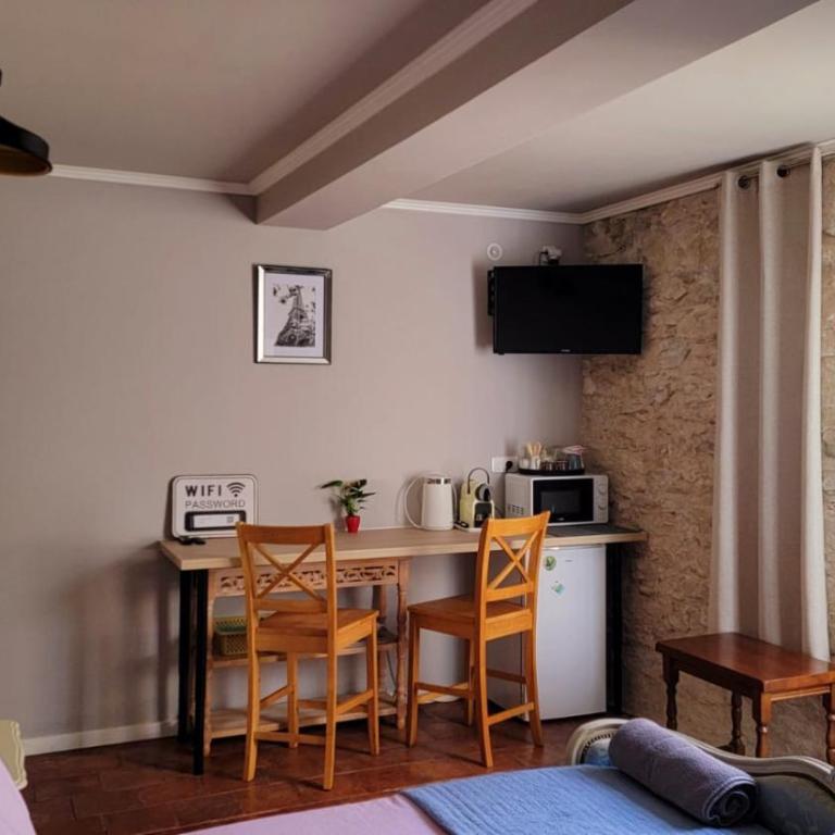 découvrez une ancienne maison de drapier du XVII siecle au coeur de bastide - Studio-Apartment - 10