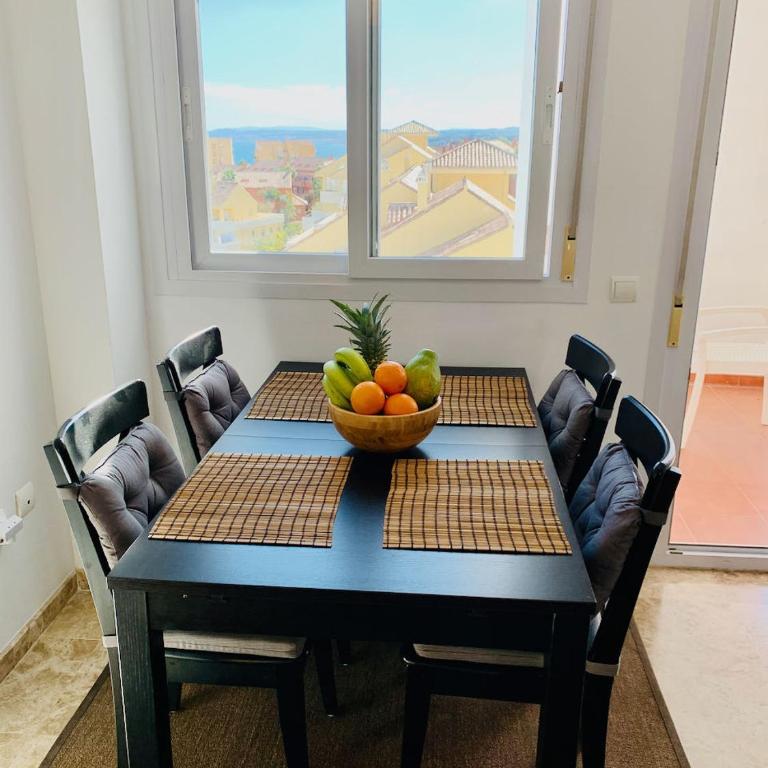 Penthouse mit private Dachterrasse und Blick auf das Meer, Berge ,Hafen - Apartamento de 2 dormitorios - 4