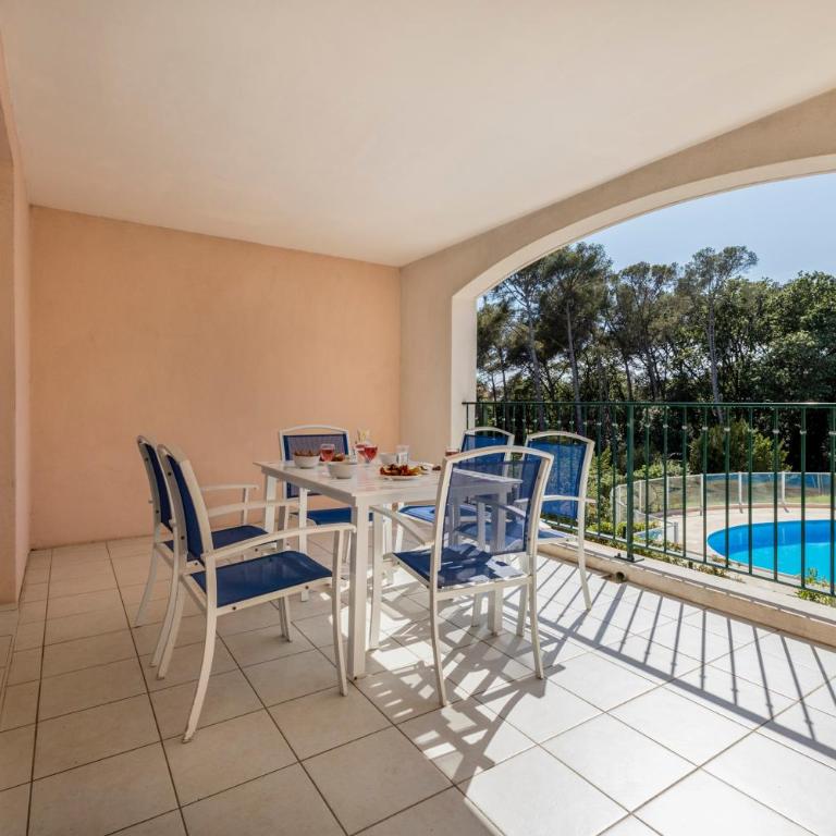 Garden & City Six-Fours-les-Plages - Appartement 2 Pièces/Cabine - 6 Personnes - 3