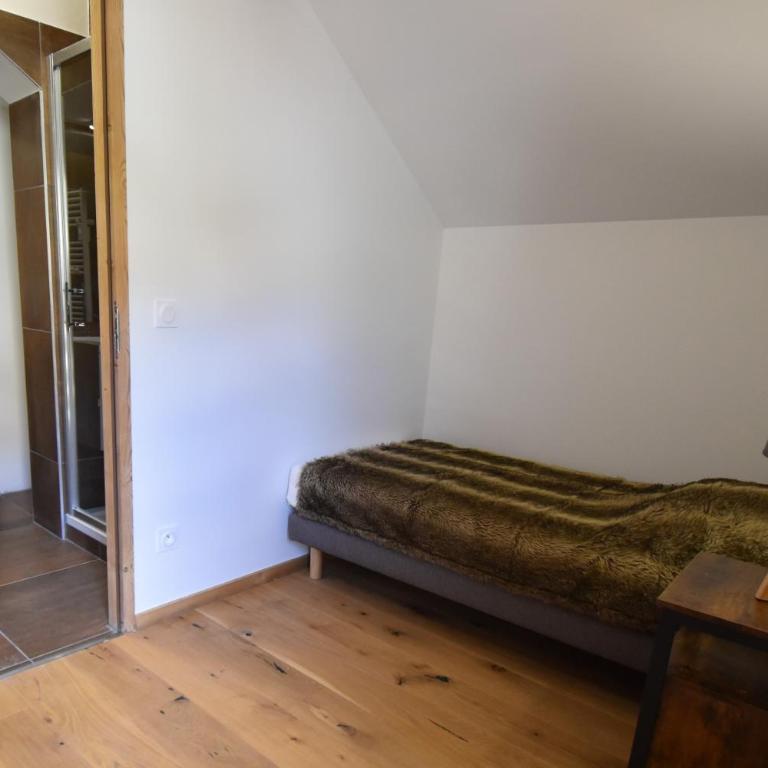 VAUJANYLOCATIONS - L'Etendard - Appartement en Duplex - 12