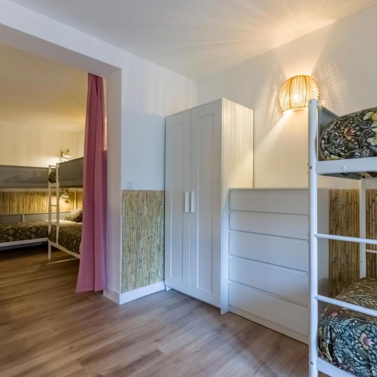 Santo - Coworking - Coliving - Madrid - Single Bed in 10-Bed Dormitory Room - 6