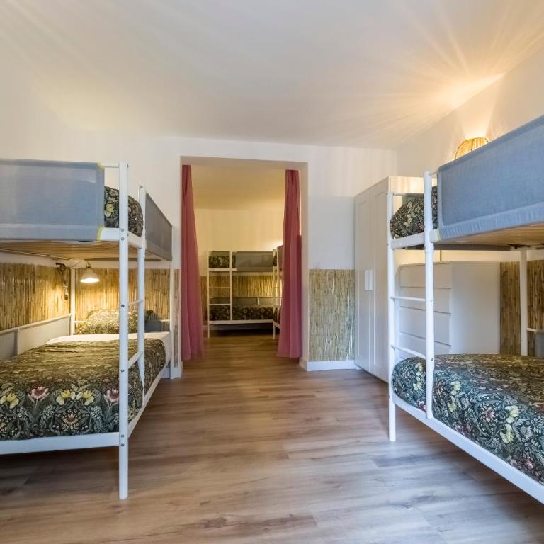 Santo - Coworking - Coliving - Madrid - Single Bed in 10-Bed Dormitory Room - 9