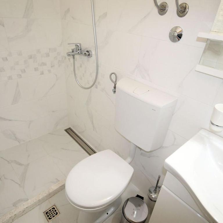 Apartmani Kukoljac - One-Bedroom Apartment - 4