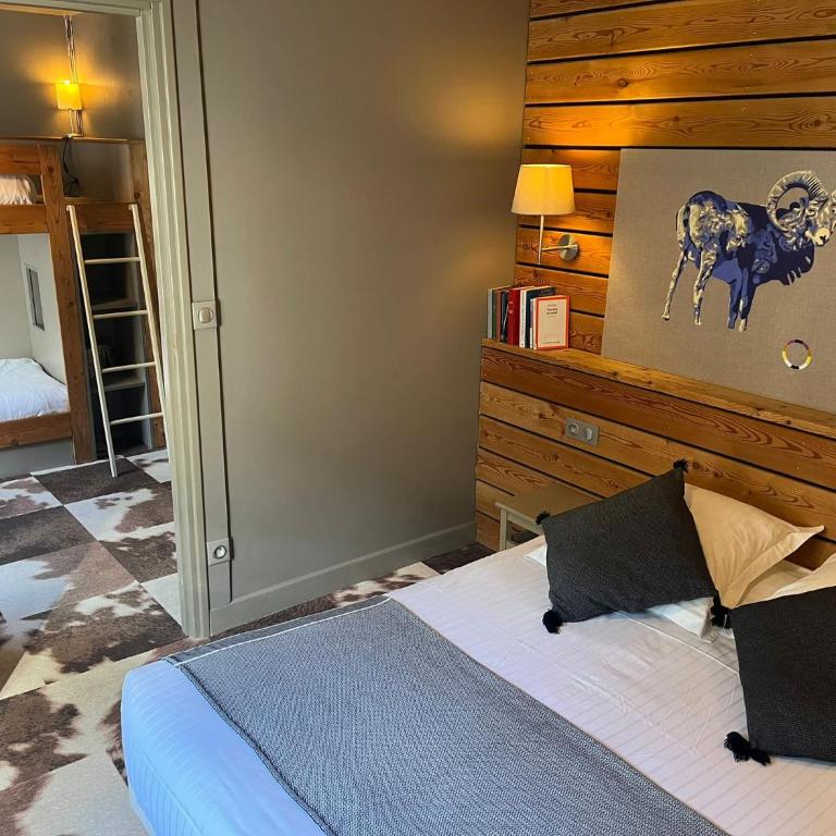 Hôtel de Russie - Chambre Quadruple Confort - 2