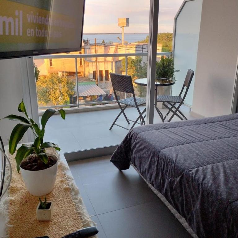 Monoambiente frente al río en Ramallo - Apartamento de 1 dormitorio - 9