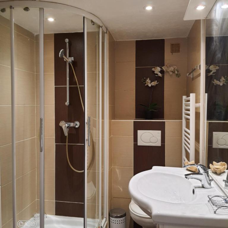 Les Violettes 3 pièces centre ville Antibes - Apartment mit 2 Schlafzimmern - 9