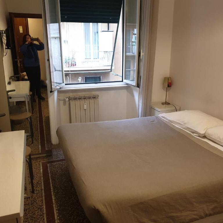 Chez Liviana - Camera Singola con Bagno - 7