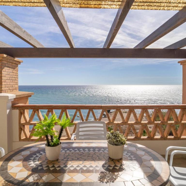 Gorgeous Apartment In Torrox Costa With Wifi - Apartamento de 3 dormitorios - 1