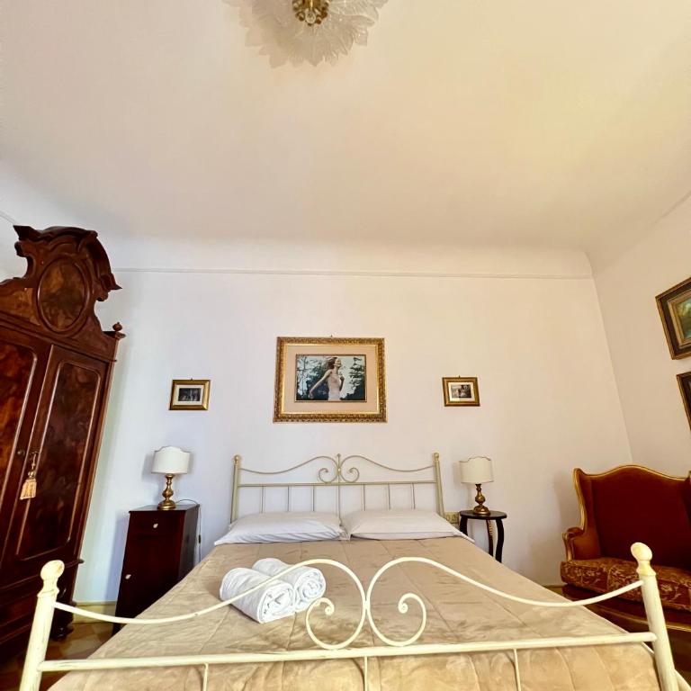 Atenea Luxury Suites - Atenea Collection - Camera Matrimoniale Deluxe con Balcone - 6