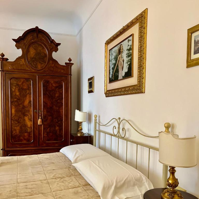 Atenea Luxury Suites - Atenea Collection - Camera Matrimoniale Deluxe con Balcone - 7