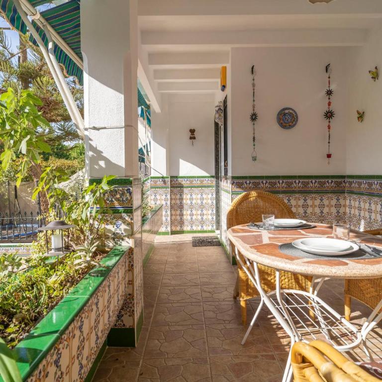 Nice Home In Torre Del Mar With Wifi - Casa Vacacional de 3 dormitorios - 2