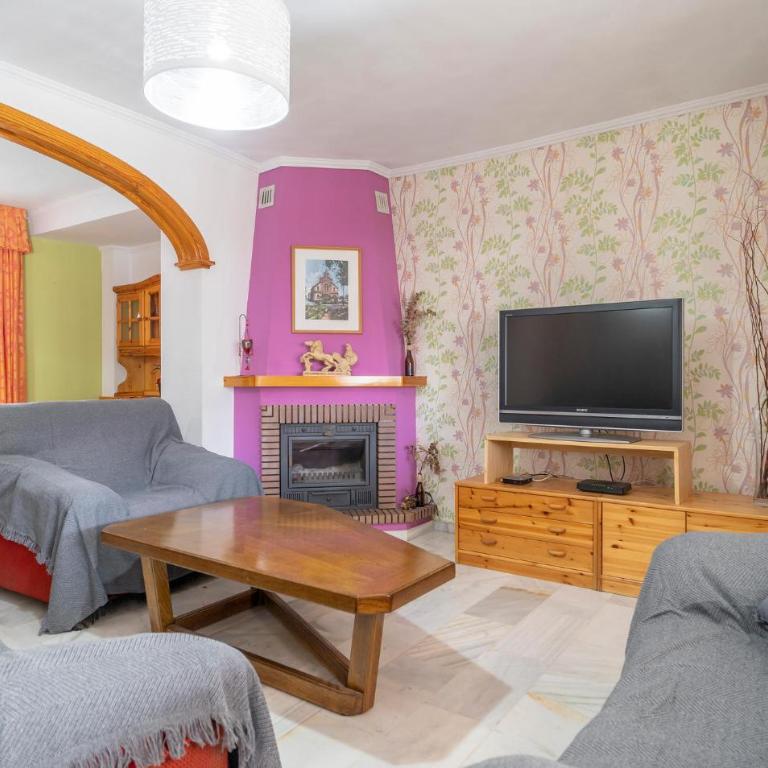 Nice Home In Torre Del Mar With Wifi - Casa Vacacional de 3 dormitorios - 4