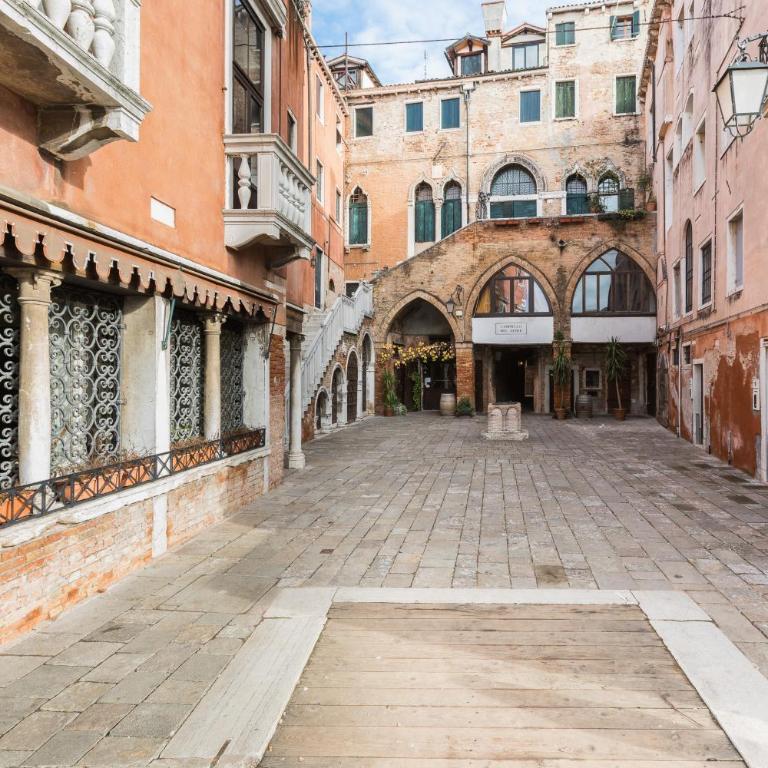 Ca' Giulia Grand Canal view next to Rialto Bridge - Two-Bedroom Apartment - 19