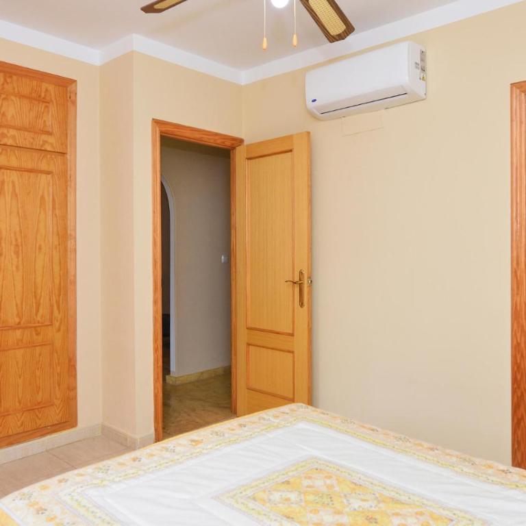 Cozy Apartment In Vera With Swimming Pool - Apartamento de 2 dormitorios - 16